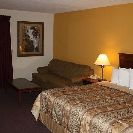 Saratoga Inn & Suites Cannon Falls Pokój zdjęcie